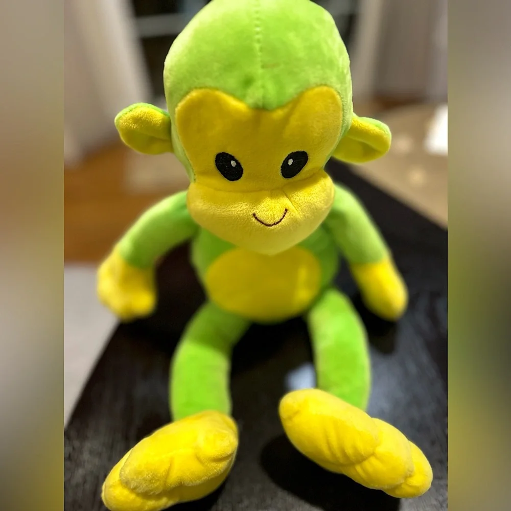 EUC Big T Toys plush stuffed animal Monkey green and yellow 10”